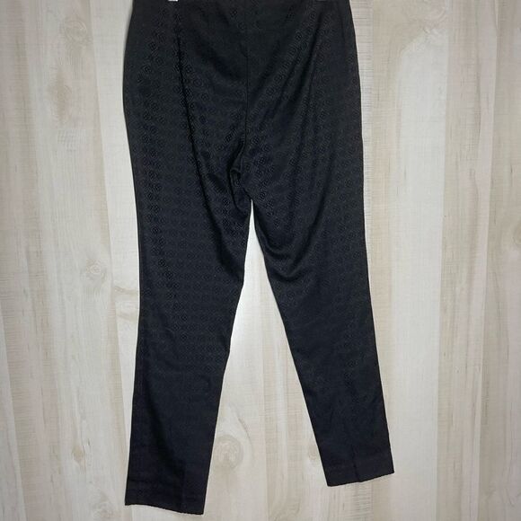 Vince Camuto black patterned pants slacks, size 4 - Picture 10 of 15